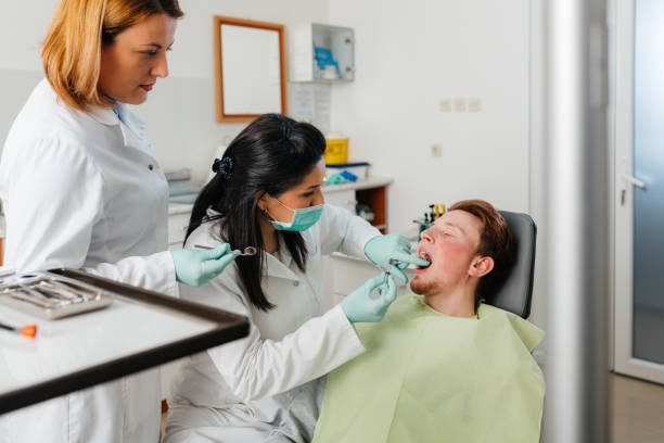 Best Emergency Dental Care for Abscessed Tooth in Arnold Line, MS